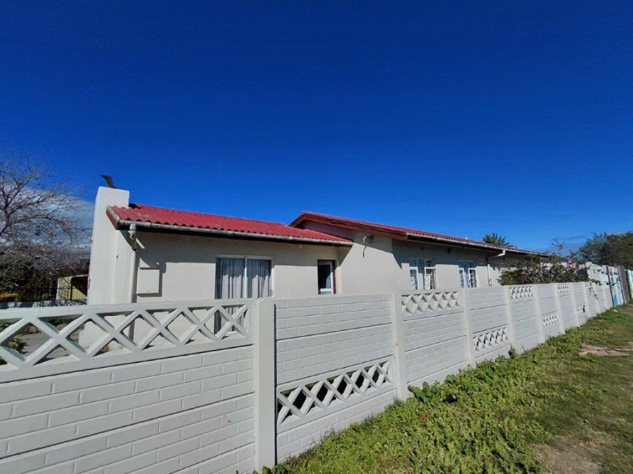 4 Bedroom Property for Sale in Rusthof Western Cape